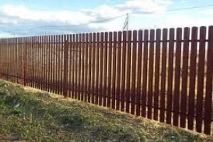 Забор из евроштакетника 1.5м высотой