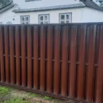 Откатные ворота из евроштакетника (шахматка)