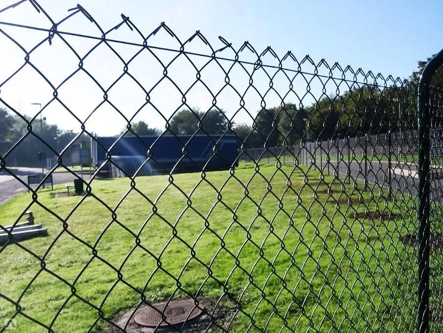 Сетка-рабица 1.8 м высотой