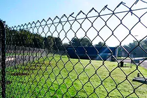 Сетка-рабица 1.8 м высотой