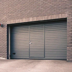 Секционные ворота